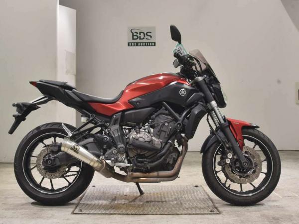 Мотоцикл naked bike Yamaha MT-07 ABS рама RM07J нэйкед байк среднекубатурный спортивный дорожный